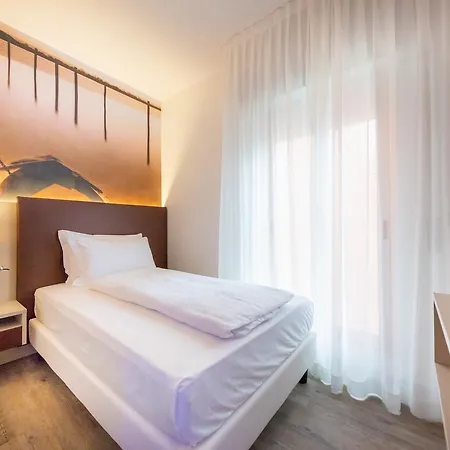 Casa Costiera Hotel